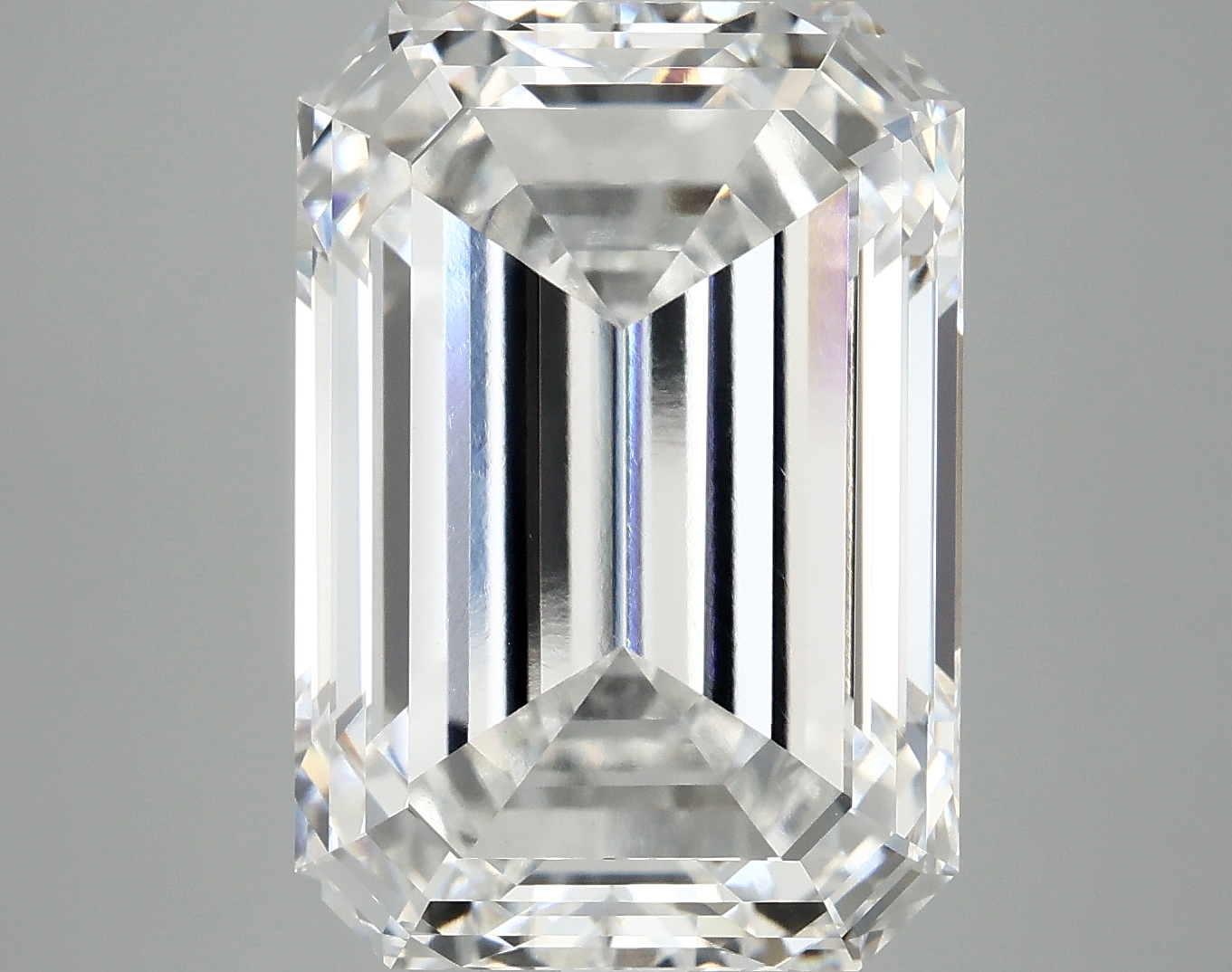 11.06 CT Emerald Diamond