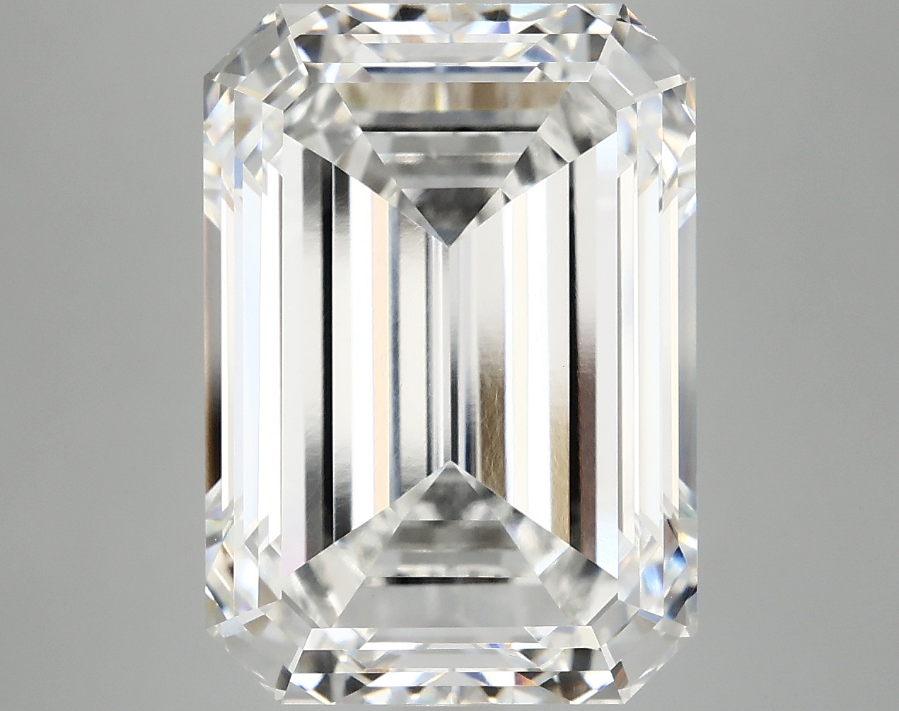 10.03 CT Emerald Diamond