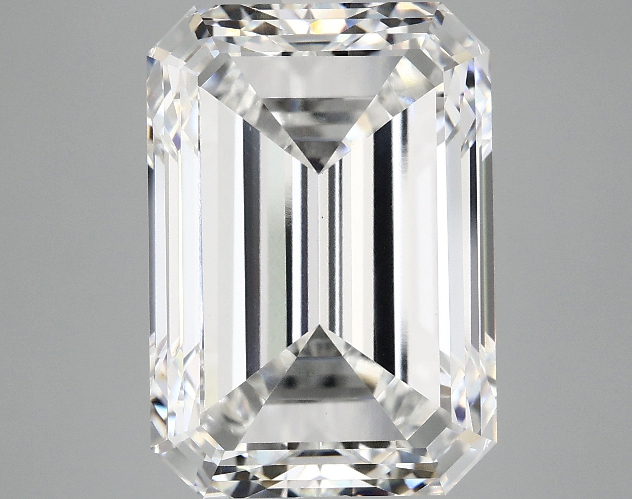 10.08 CT Emerald Diamond