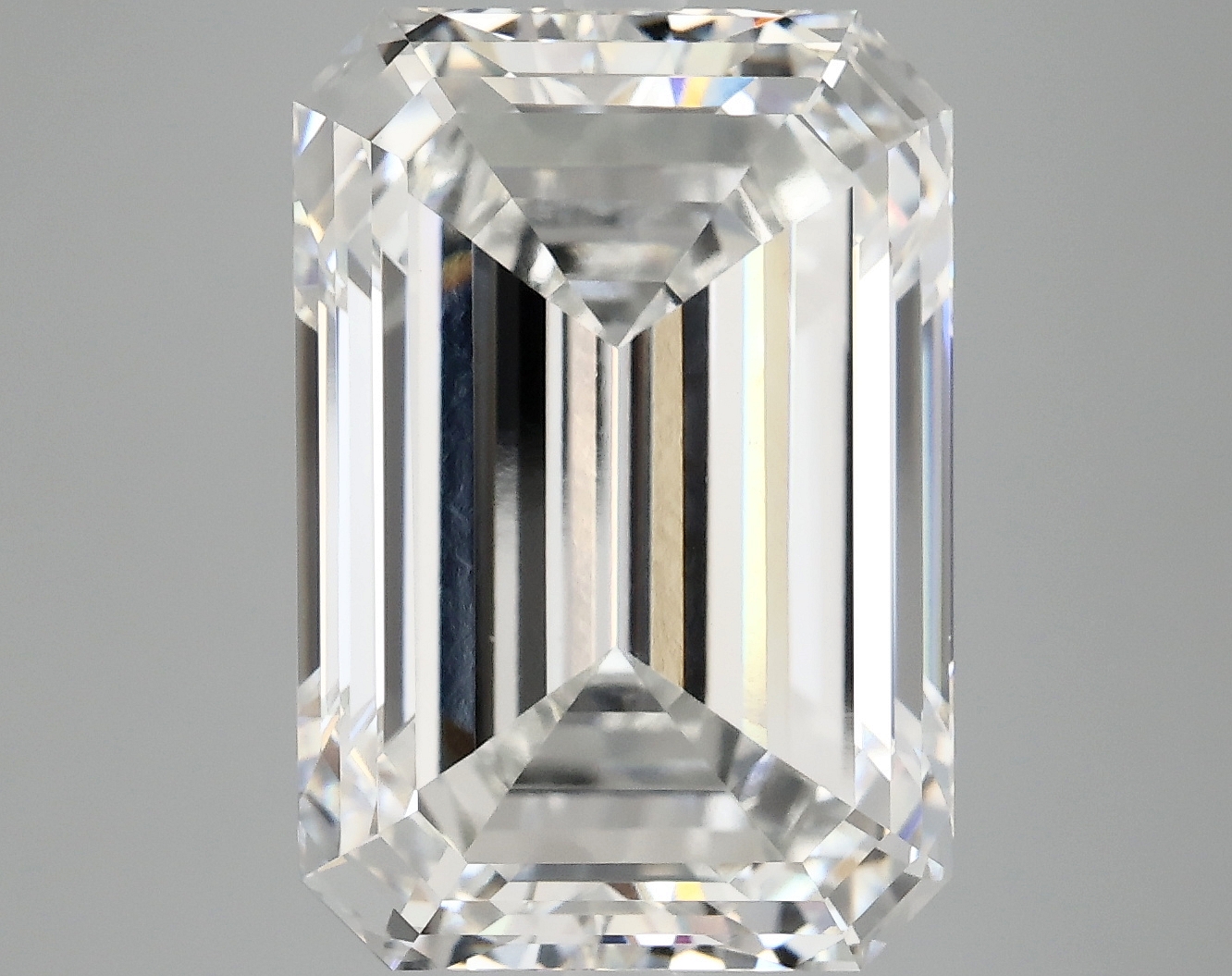 10.13 CT Emerald Diamond