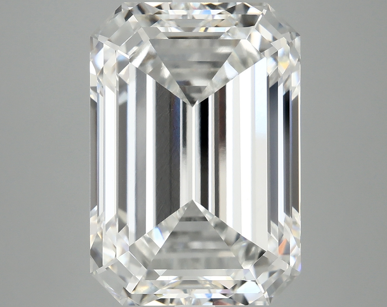 10.20 CT Emerald Diamond