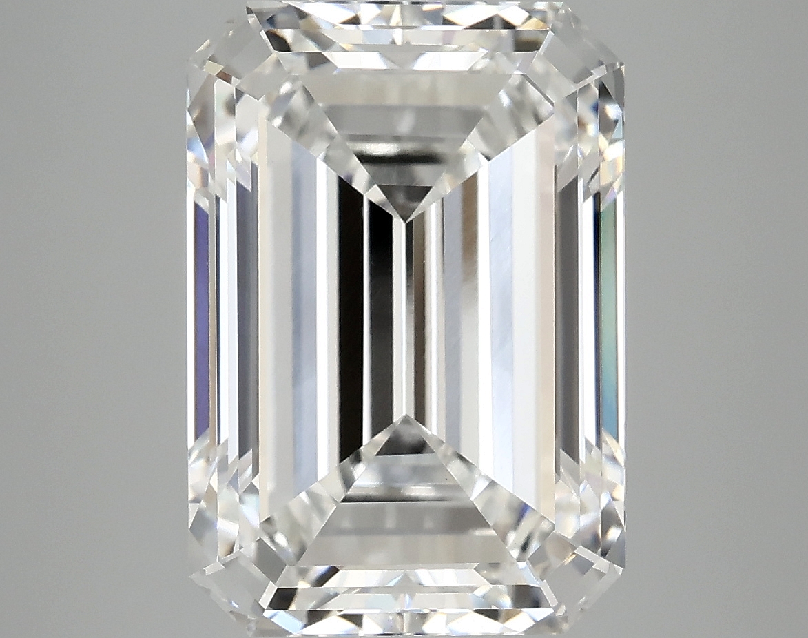 8.05 CT Emerald Diamond