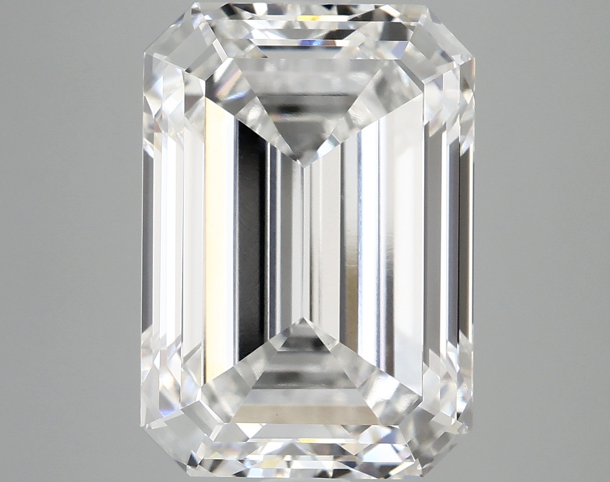 8.61 CT Emerald Diamond