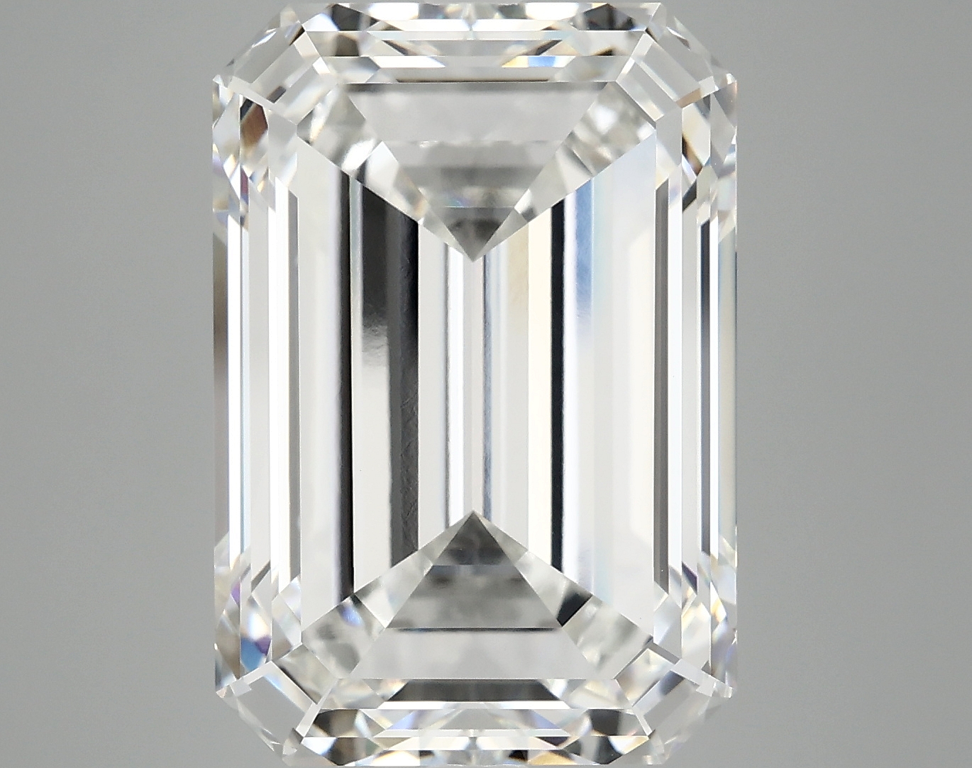 12.60 CT Emerald Diamond