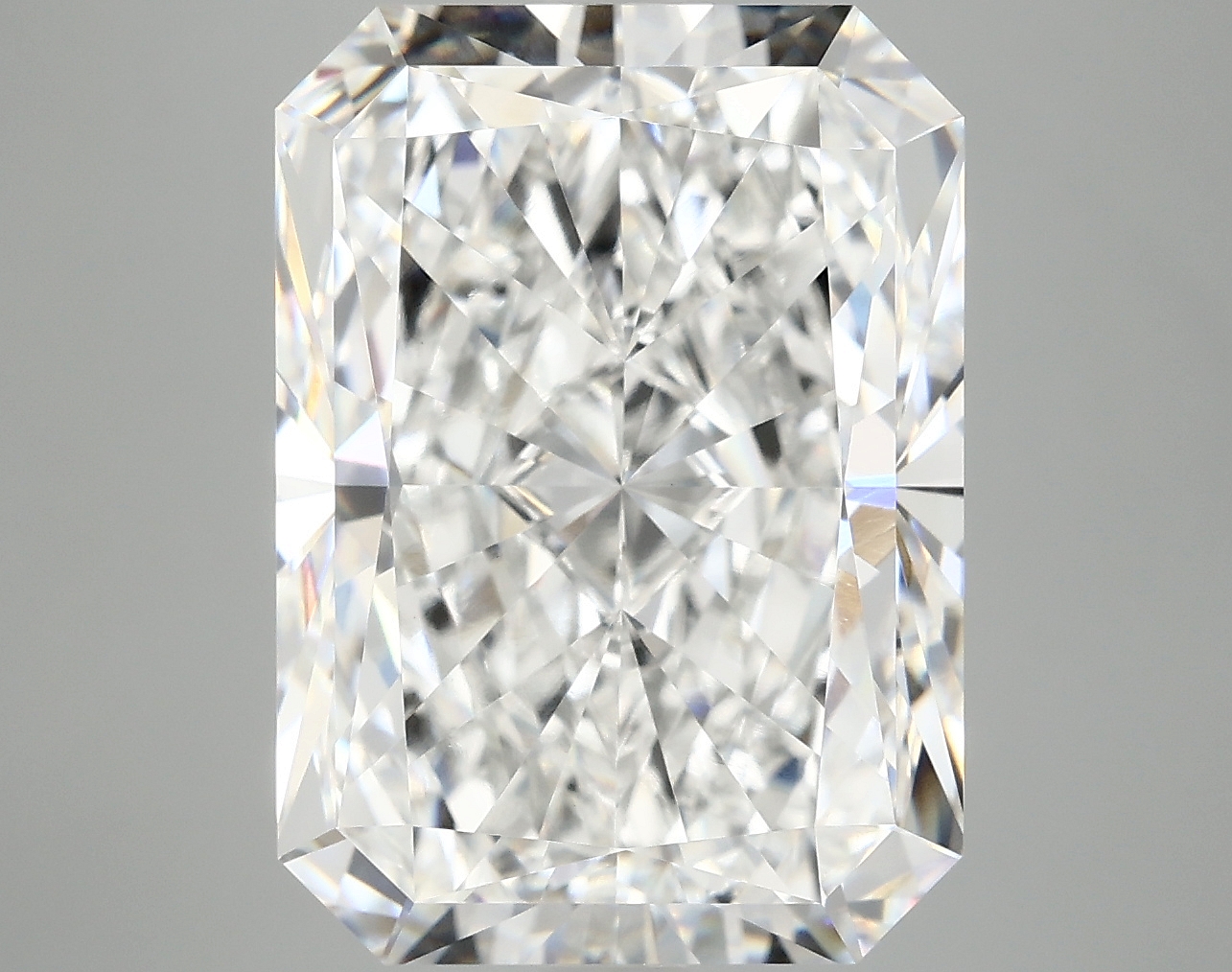 10.16 CT Radiant Diamond