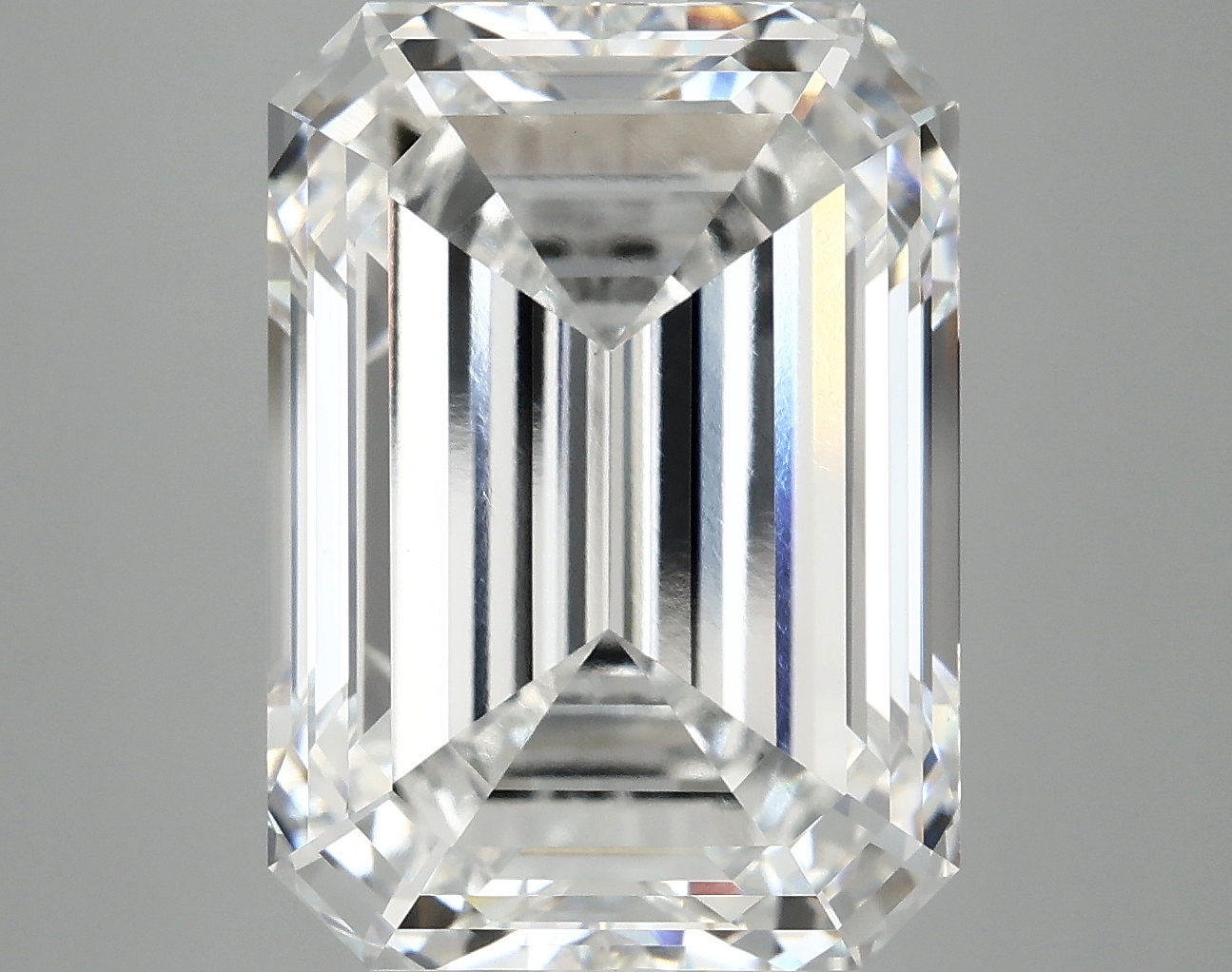 10.18 CT Emerald Diamond