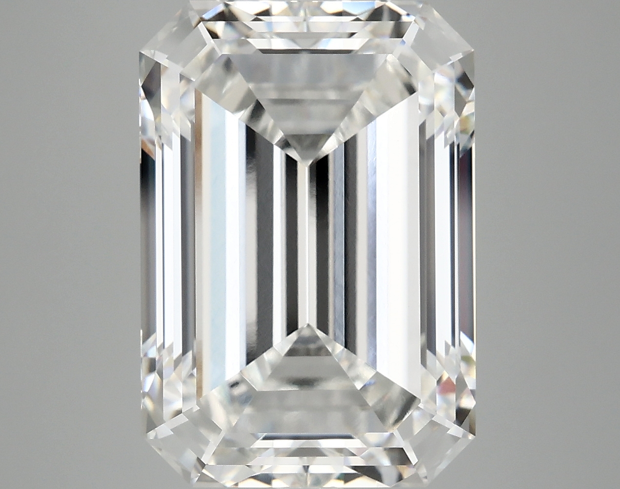 10.17 CT Emerald Diamond