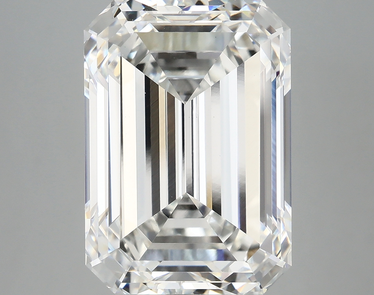 10.26 CT Emerald Diamond