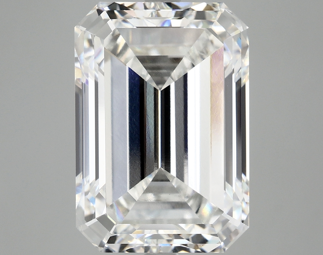 10.37 CT Emerald Diamond