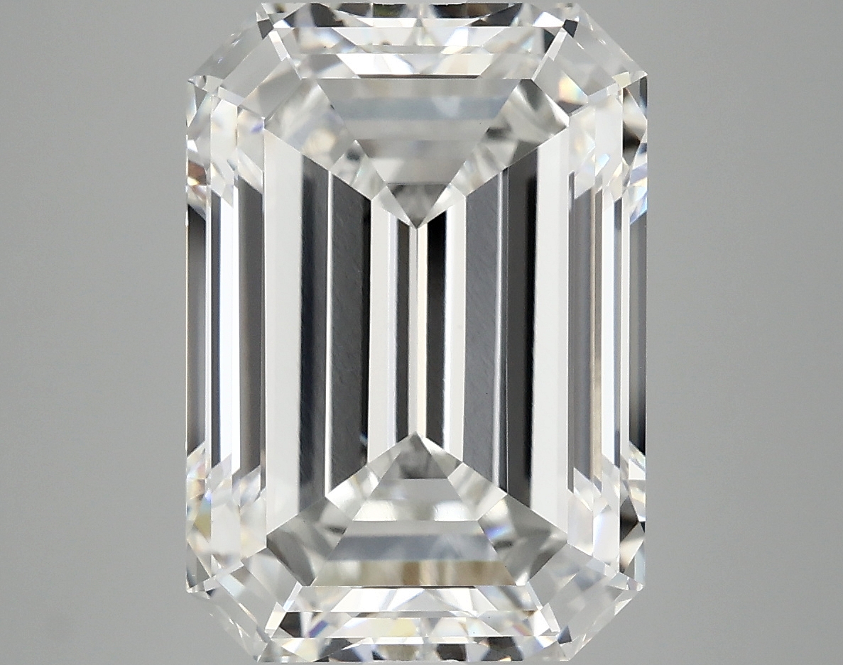 8.57 CT Emerald Diamond