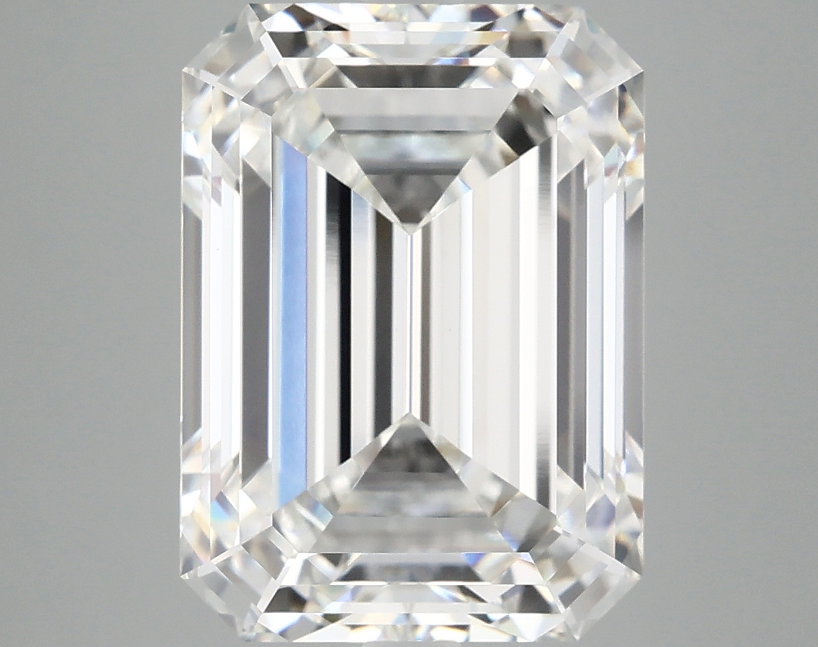 8.28 CT Emerald Diamond