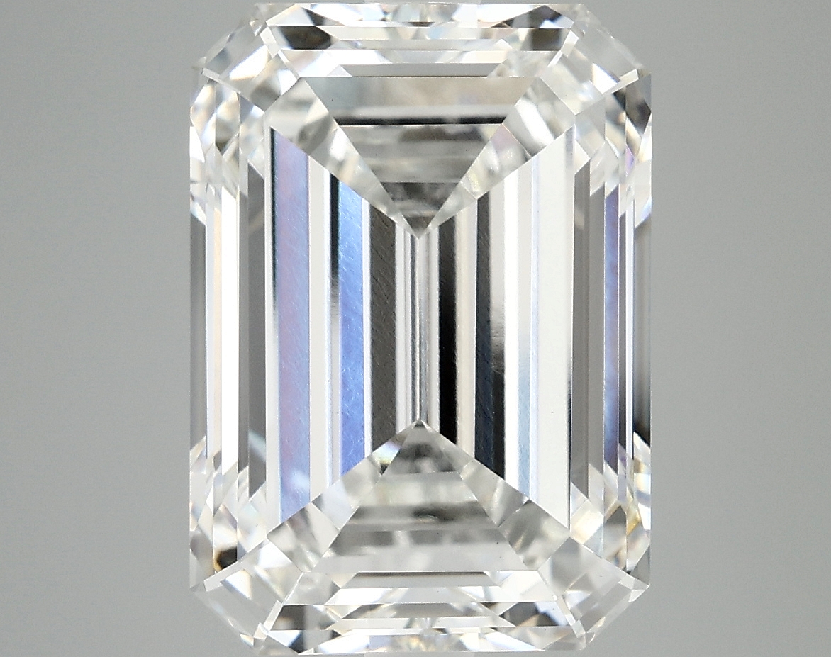 8.11 CT Emerald Diamond