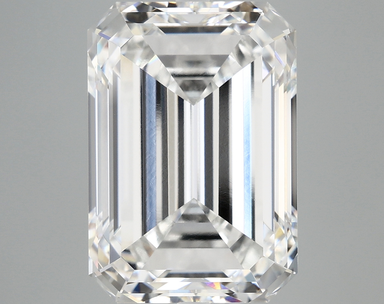 10.11 CT Emerald Diamond