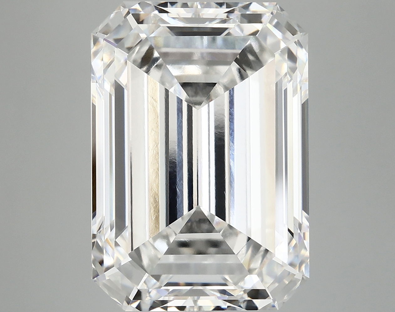 10.49 CT Emerald Diamond