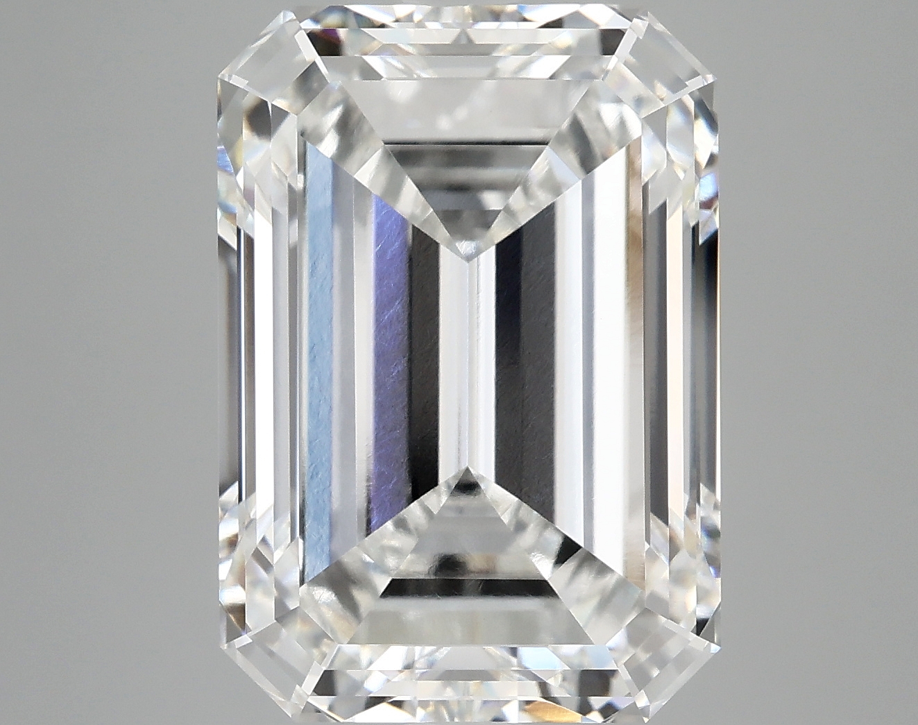 10.09 CT Emerald Diamond