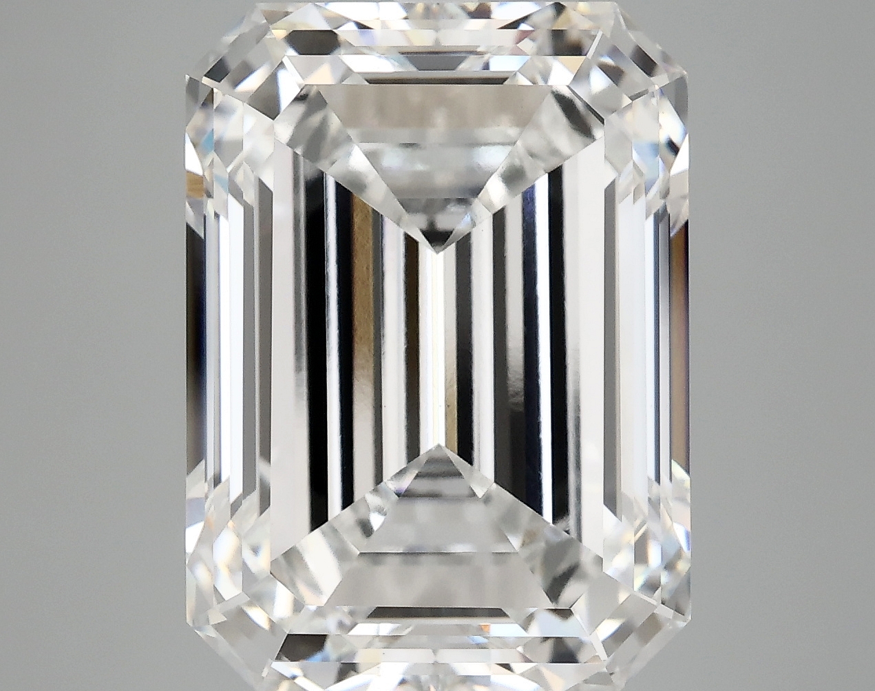 10.36 CT Emerald Diamond