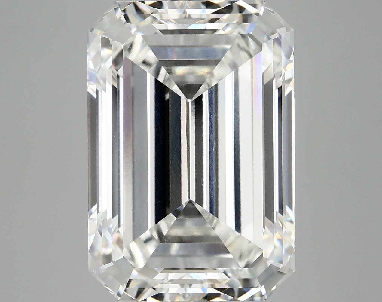 10.53 CT Emerald Diamond