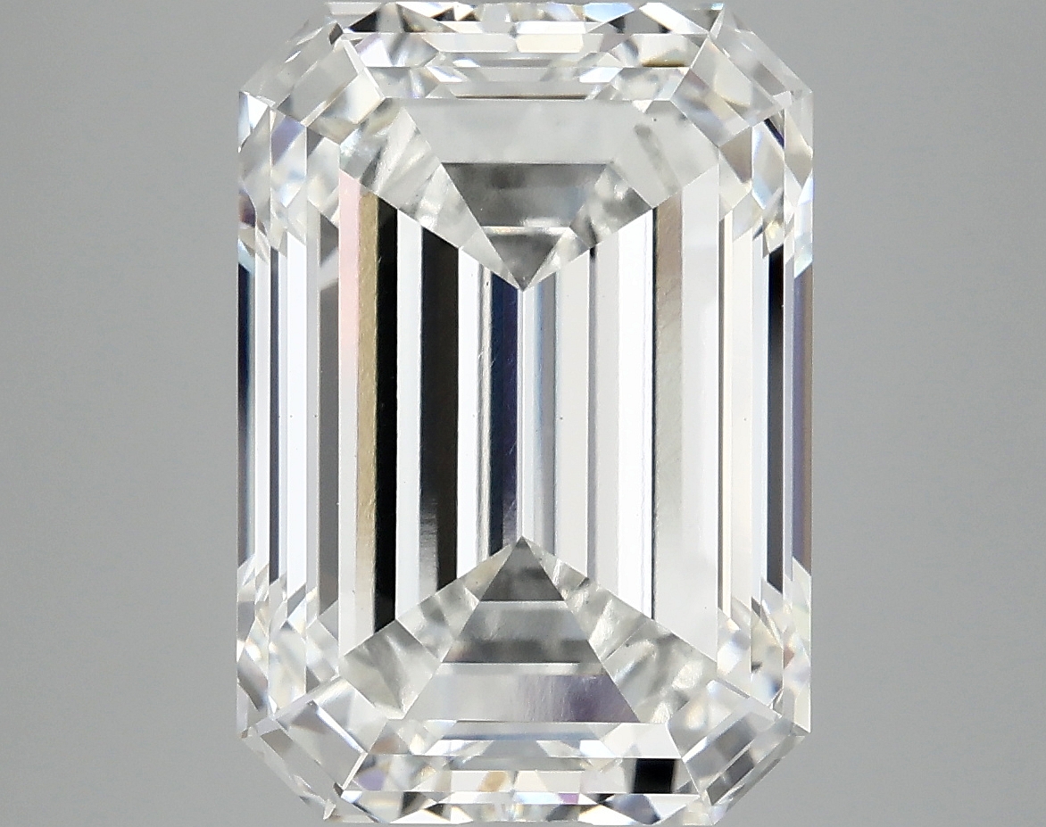 8.16 CT Emerald Diamond