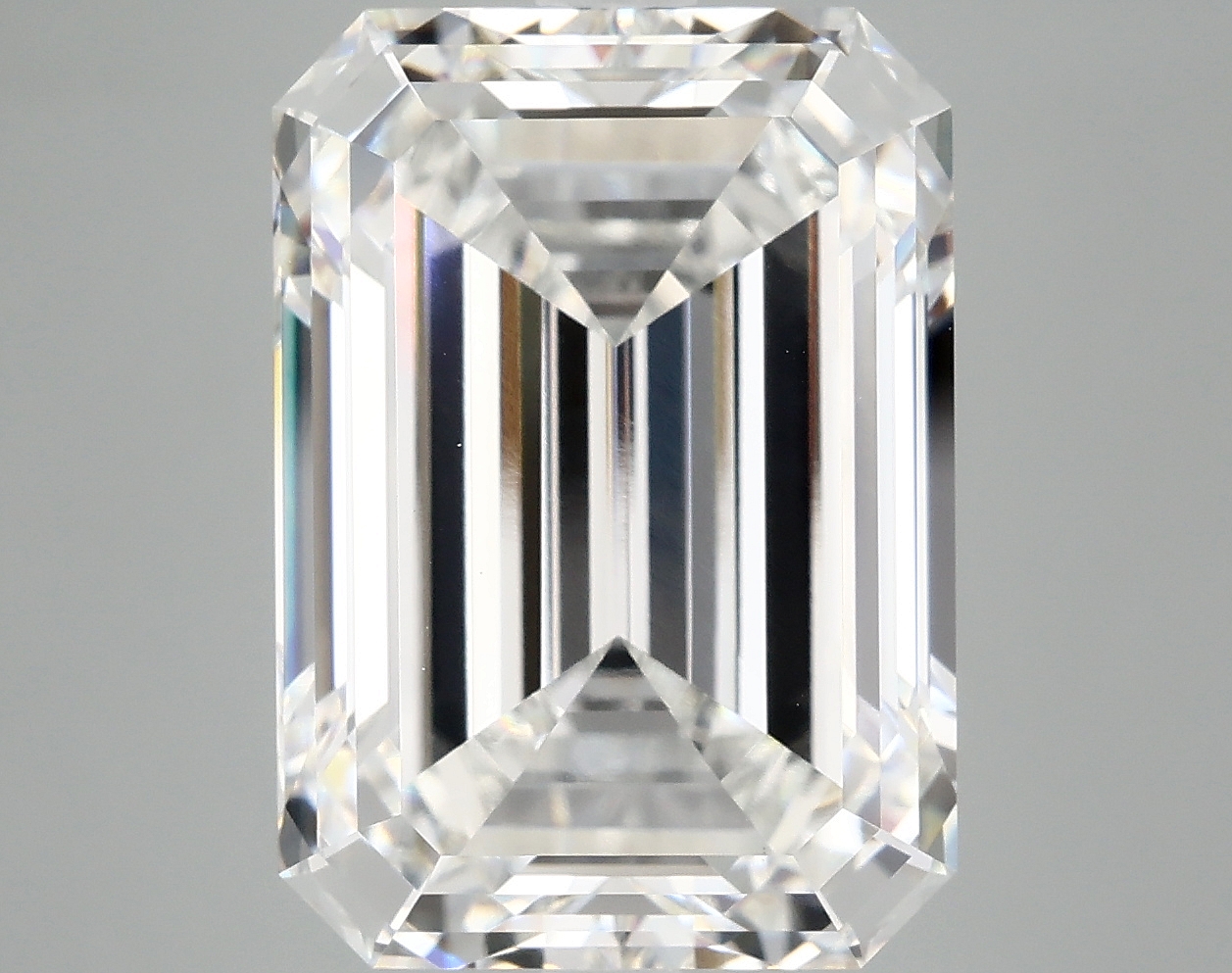 10.12 CT Emerald Diamond