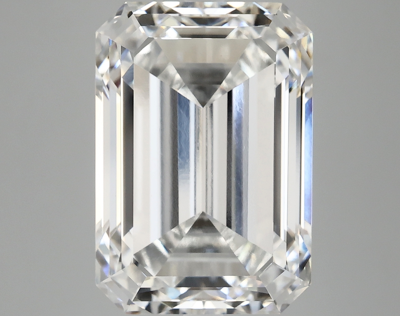 10.10 CT Emerald Diamond