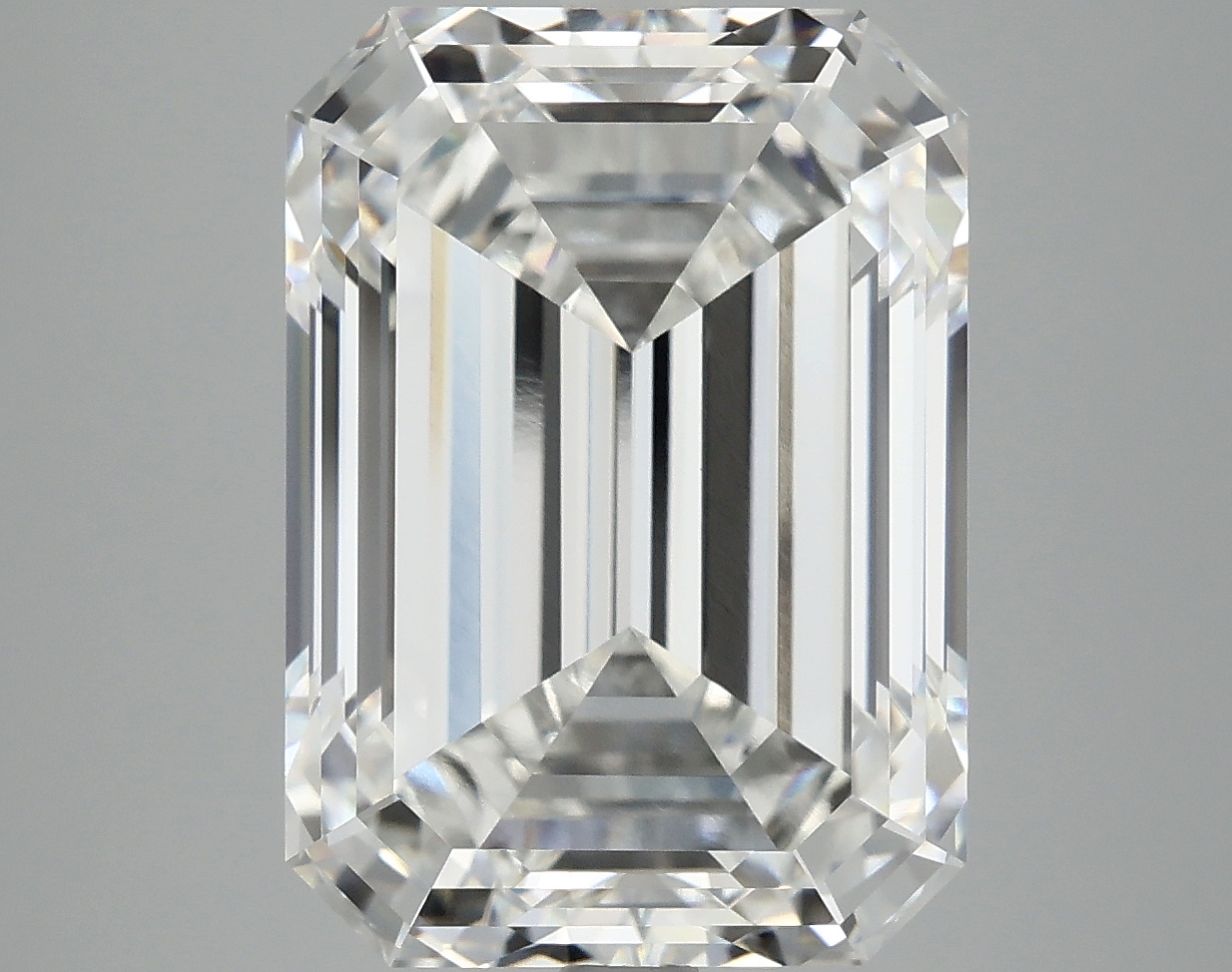 9.46 CT Emerald Diamond