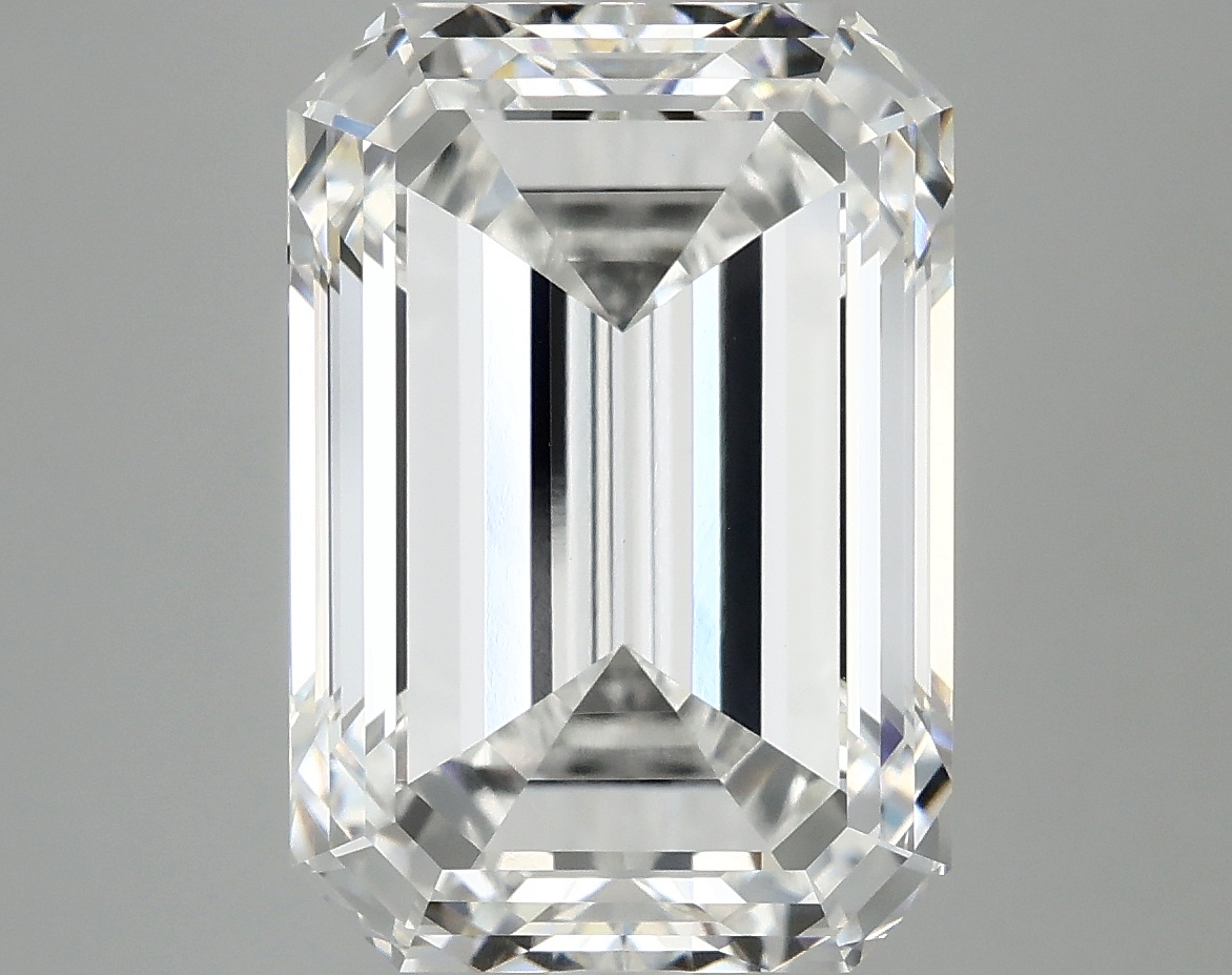 8.10 CT Emerald Diamond