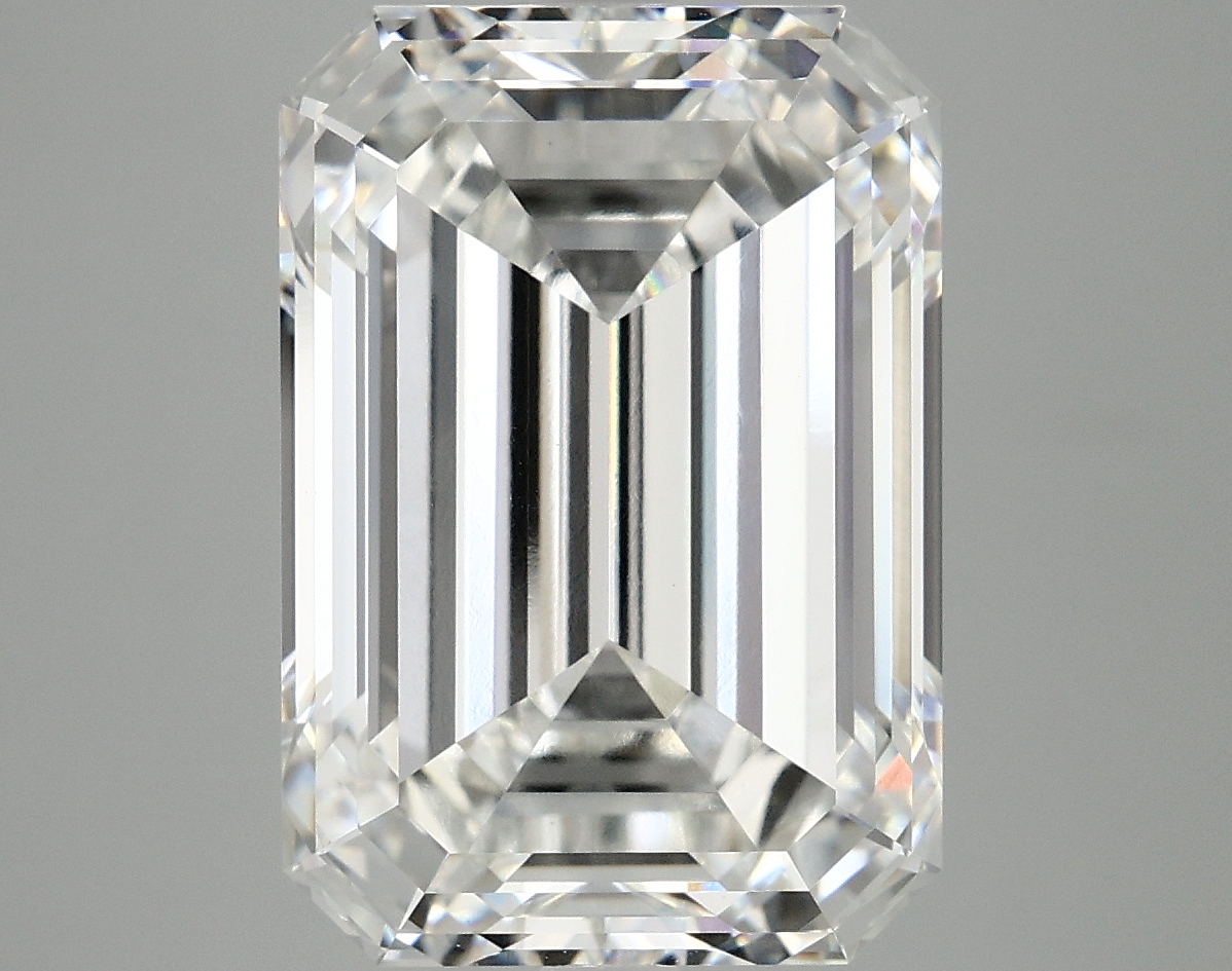 8.61 CT Emerald Diamond