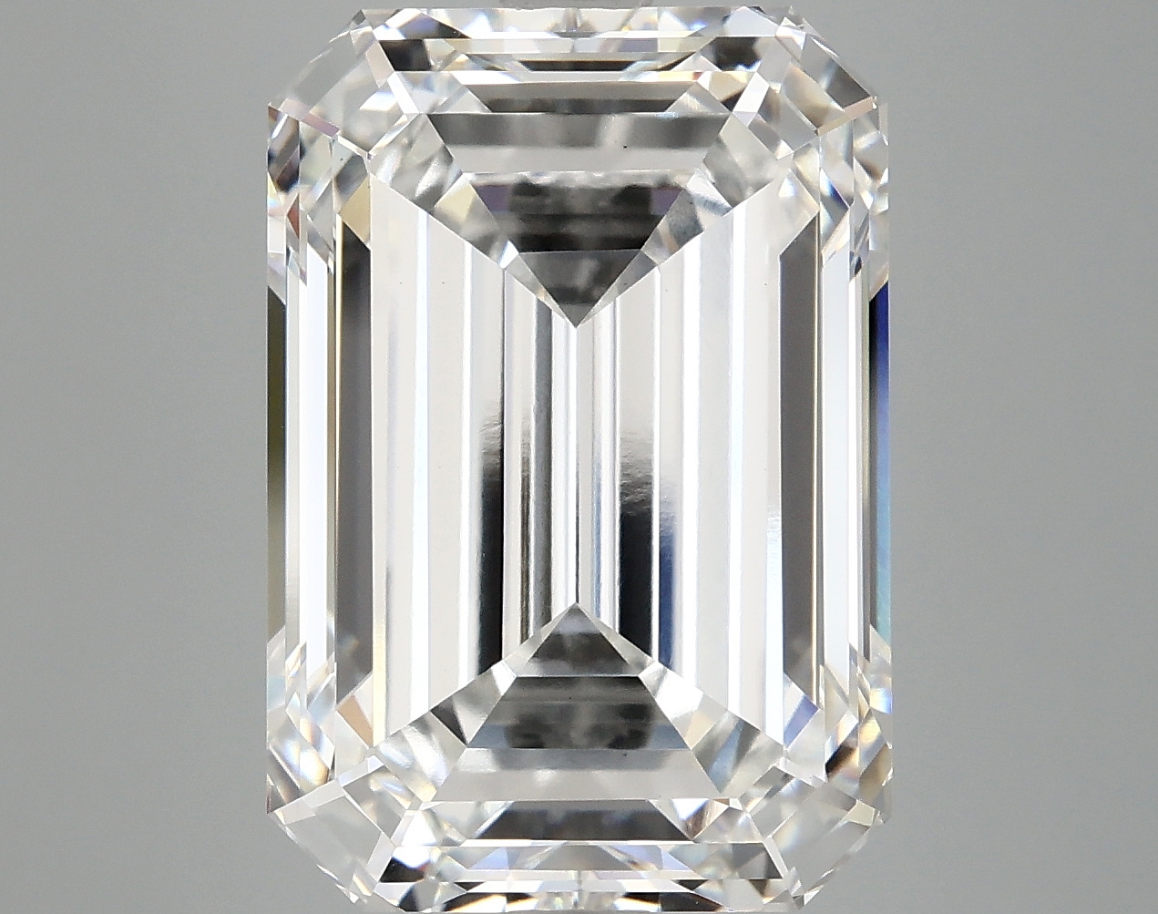 10.33 CT Emerald Diamond