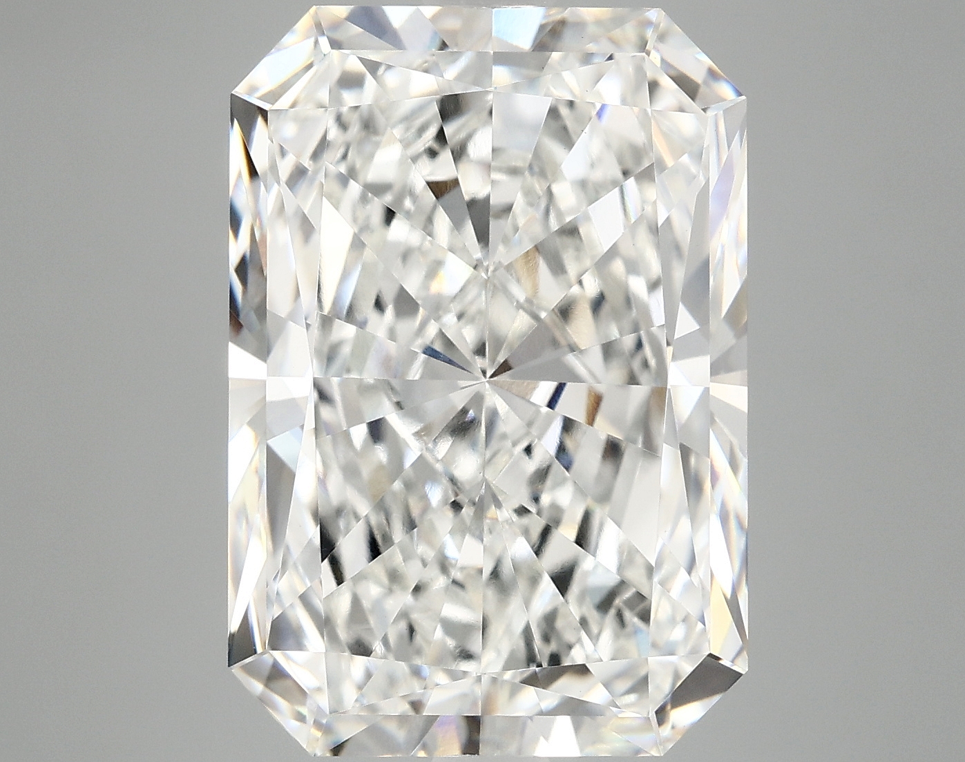 10.53 CT Radiant Diamond