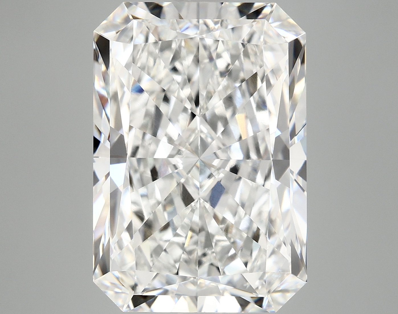 10.86 CT Radiant Diamond