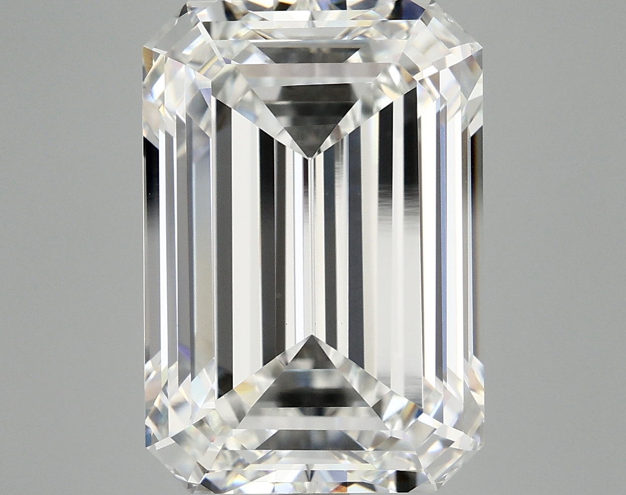 10.06 CT Emerald Diamond