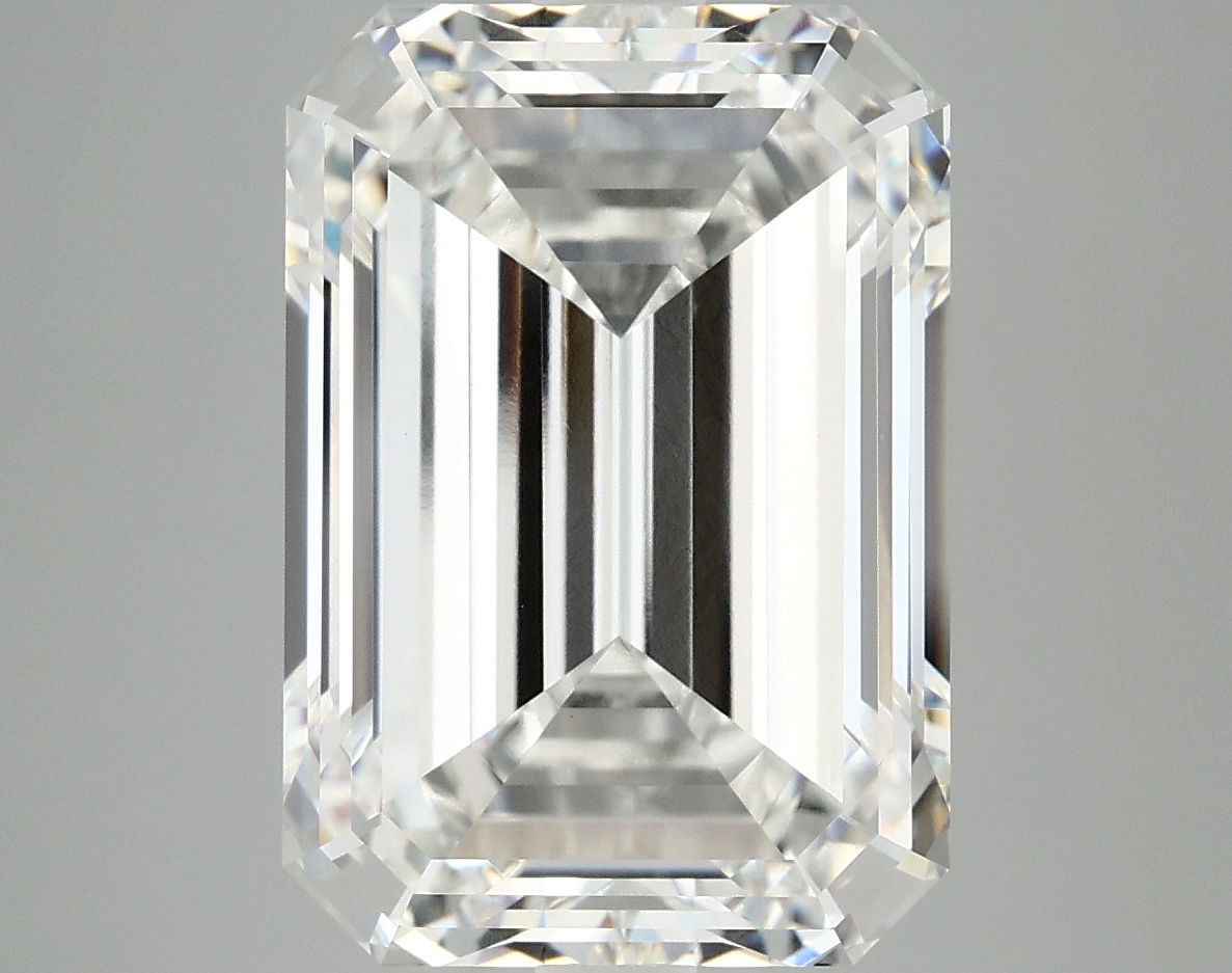 8.08 CT Emerald Diamond