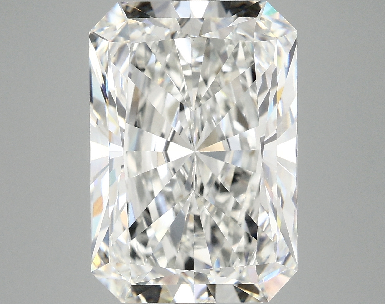 8.47 CT Radiant Diamond