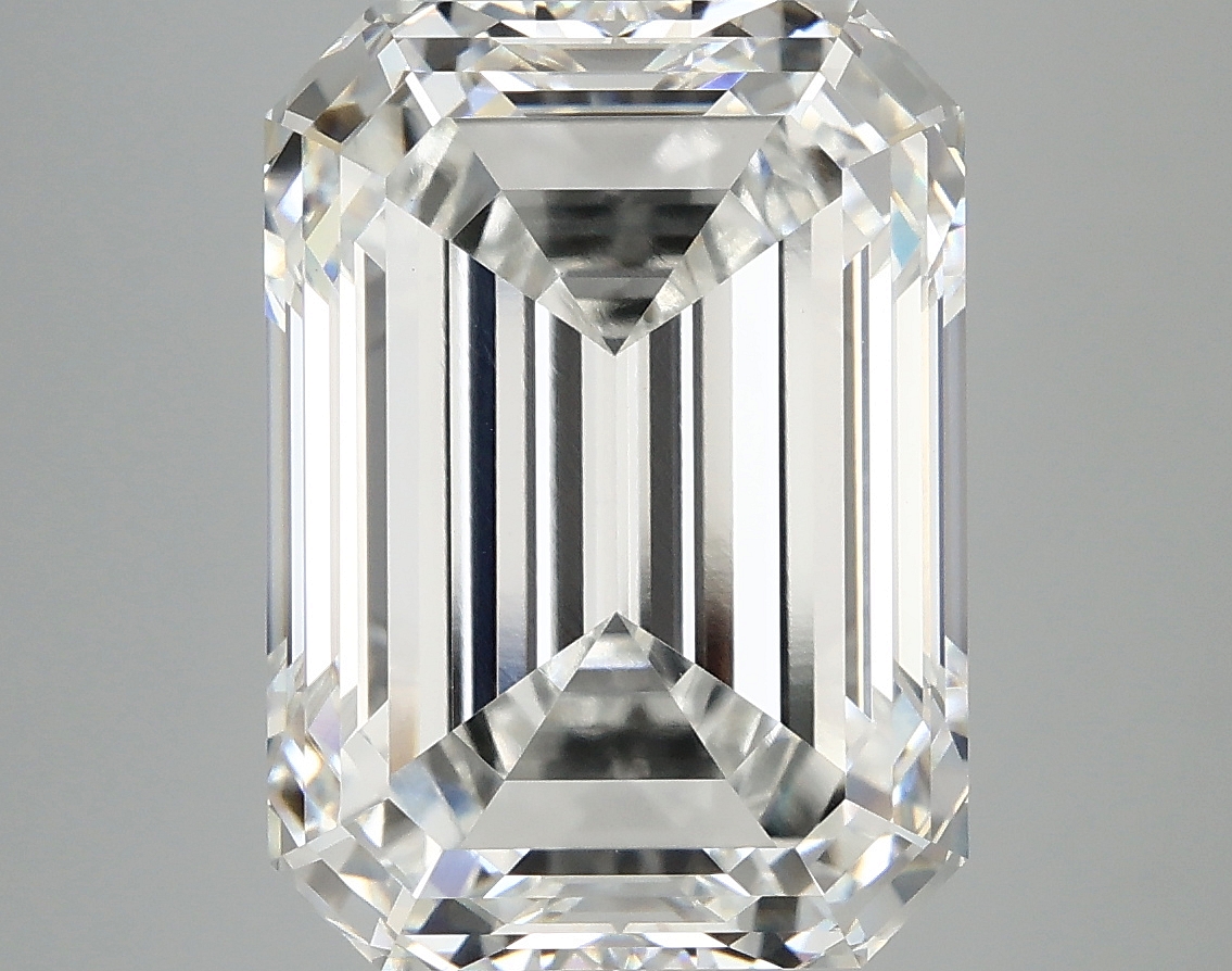 8.17 CT Emerald Diamond