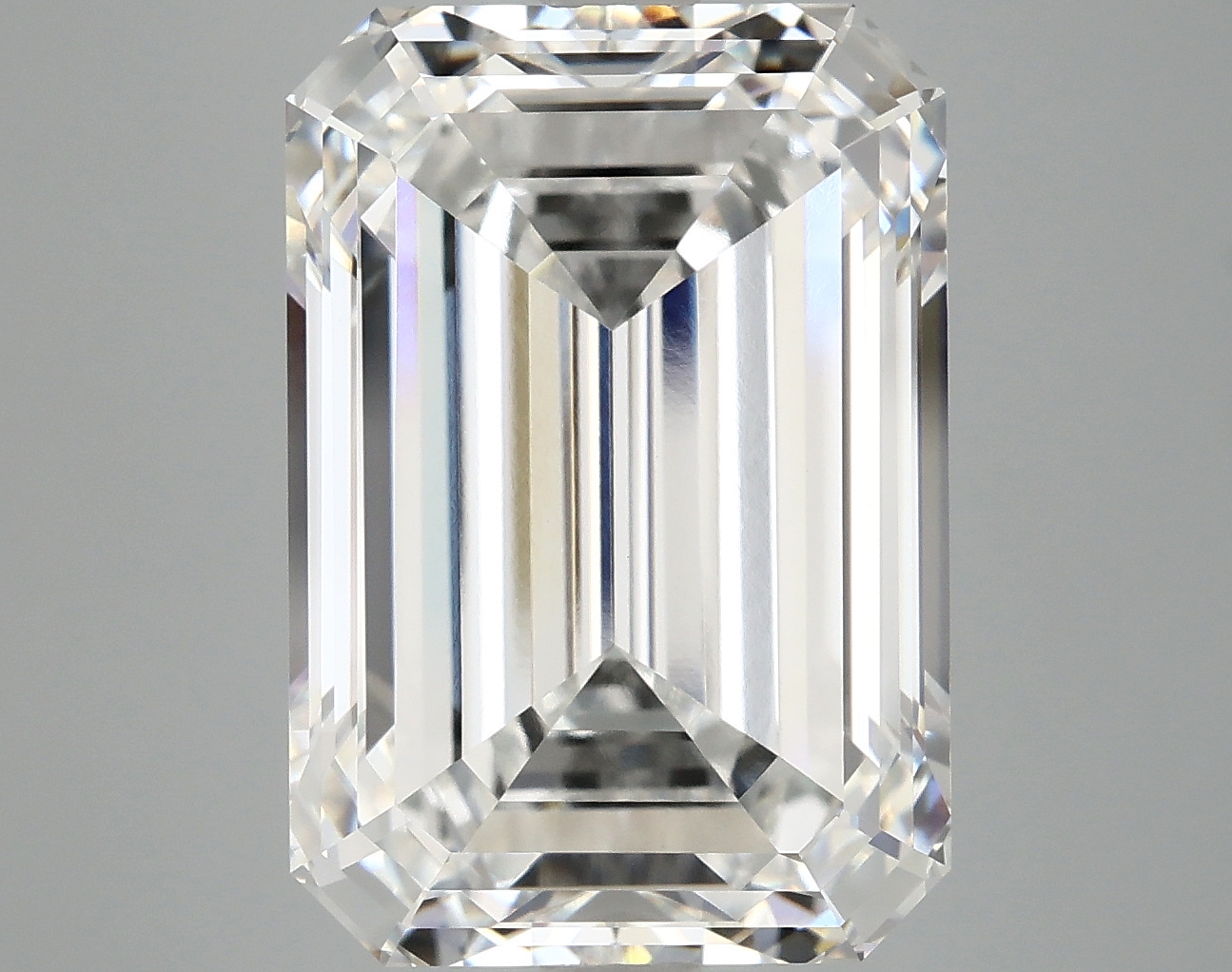 10.26 CT Emerald Diamond