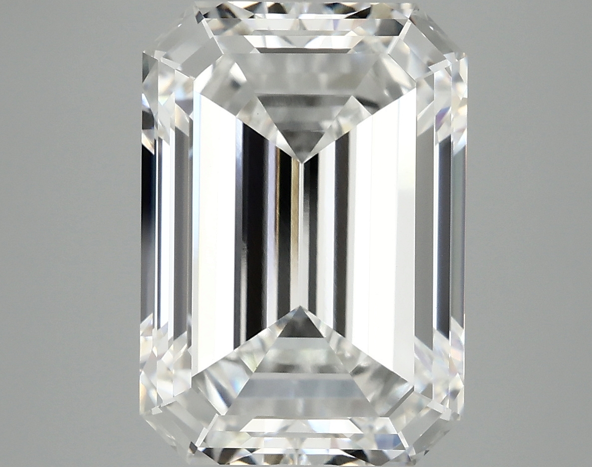 8.04 CT Emerald Diamond