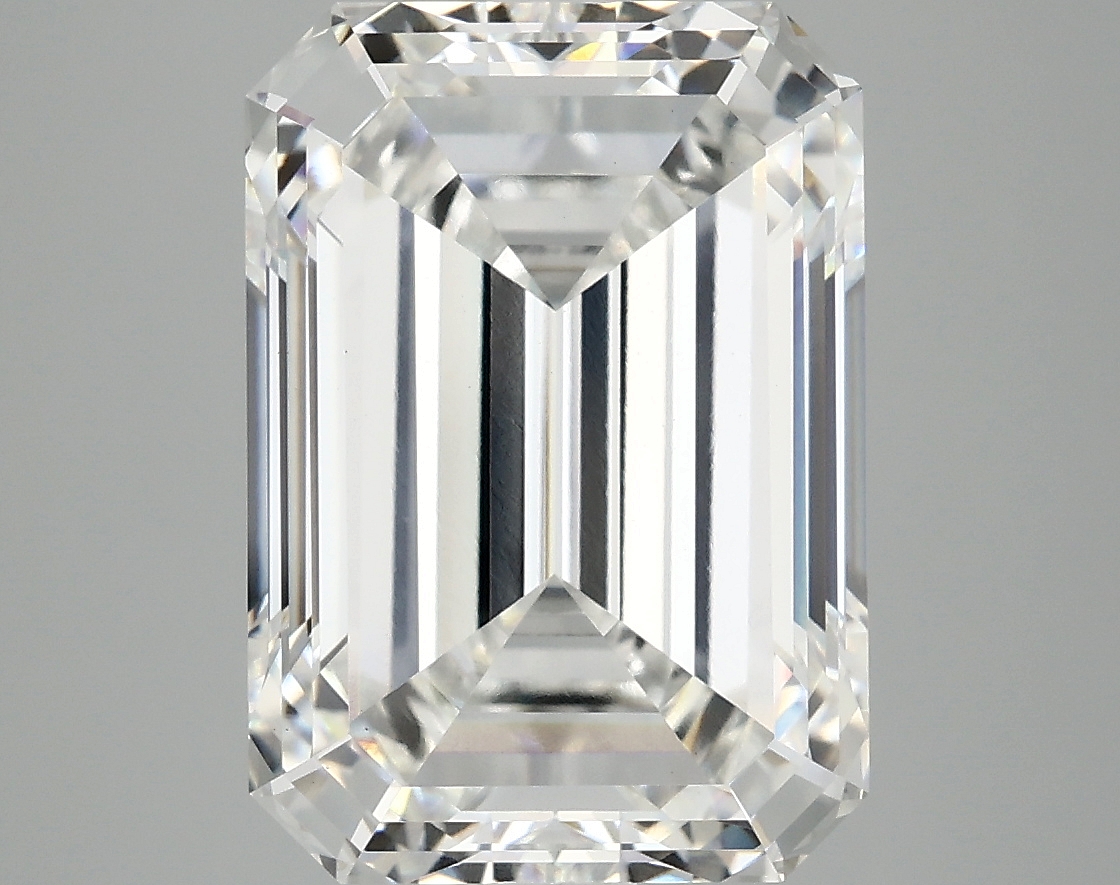 7.12 CT Emerald Diamond