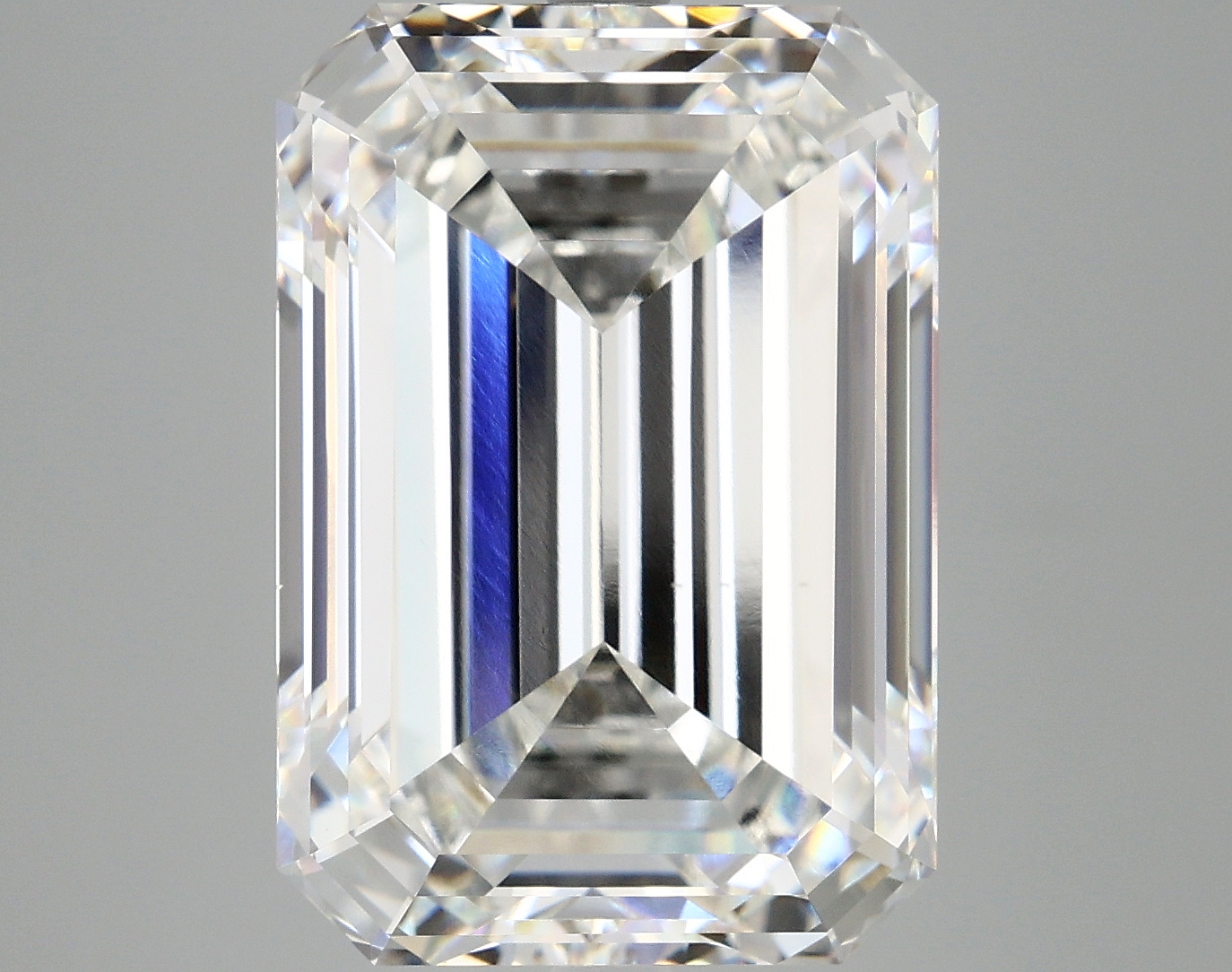 12.16 CT Emerald Diamond