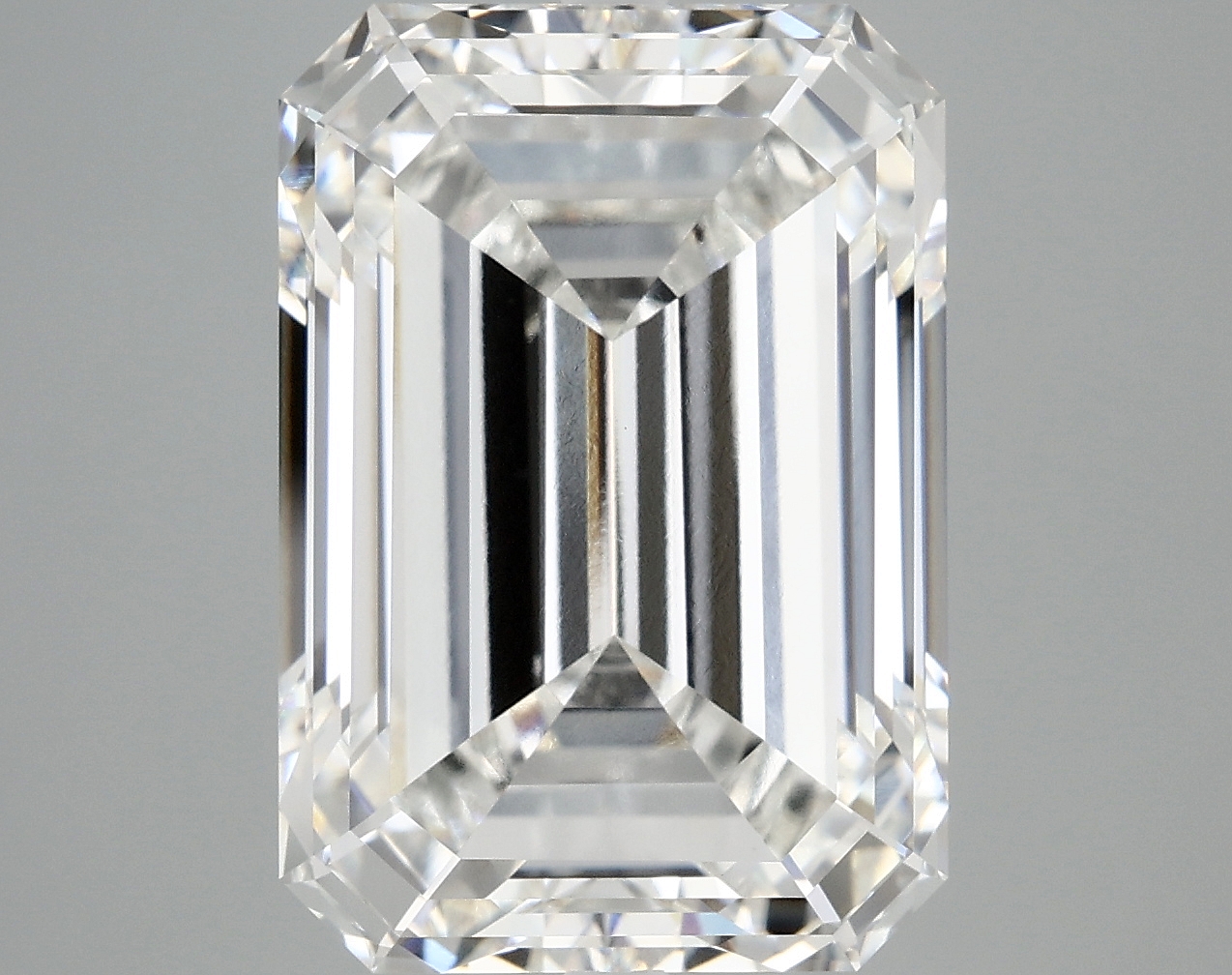 10.26 CT Emerald Diamond