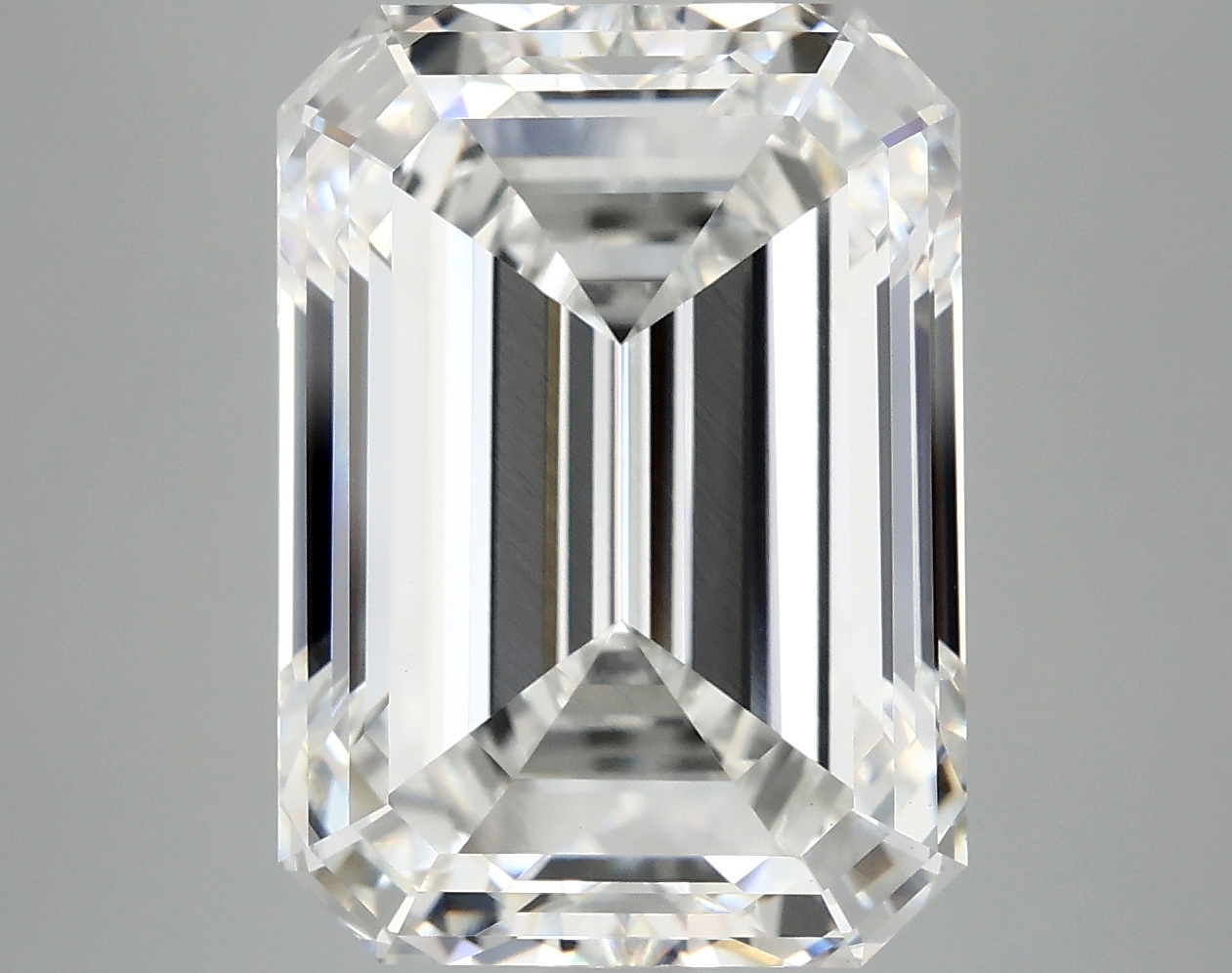 10.40 CT Emerald Diamond