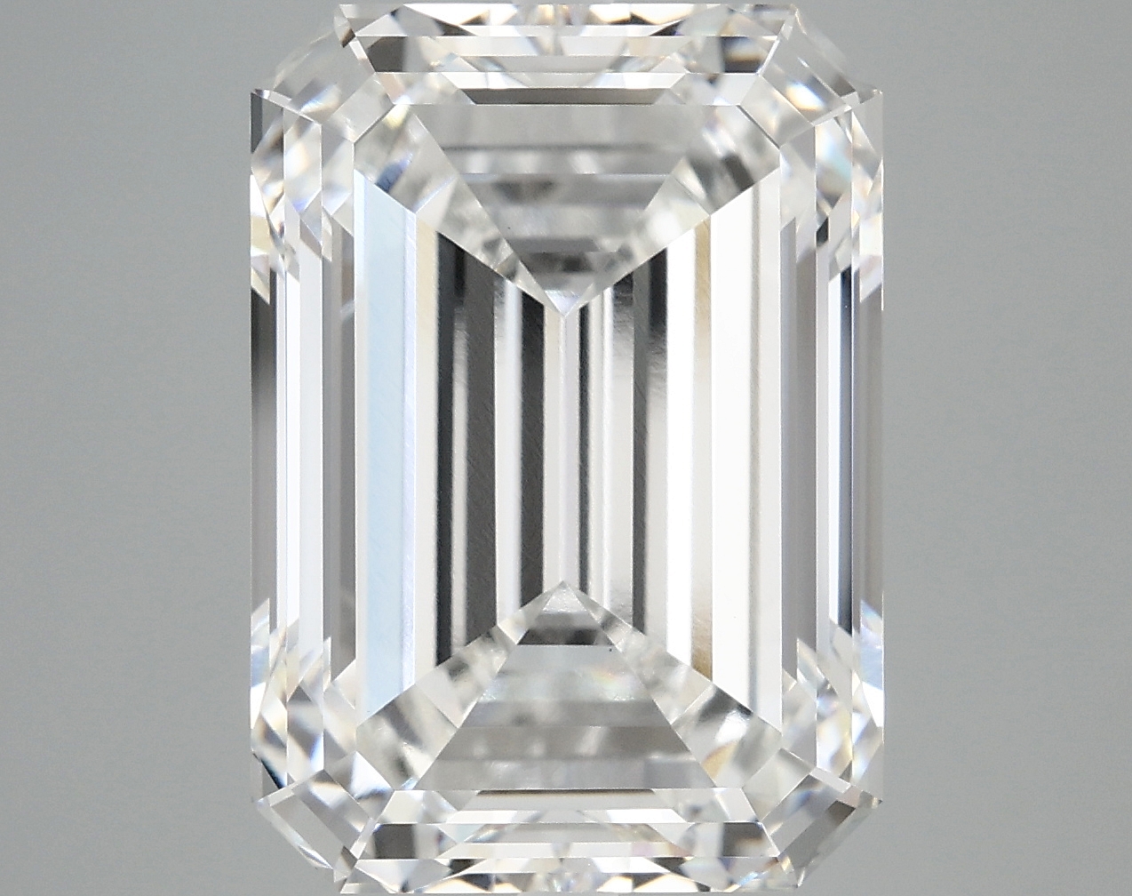 10.18 CT Emerald Diamond