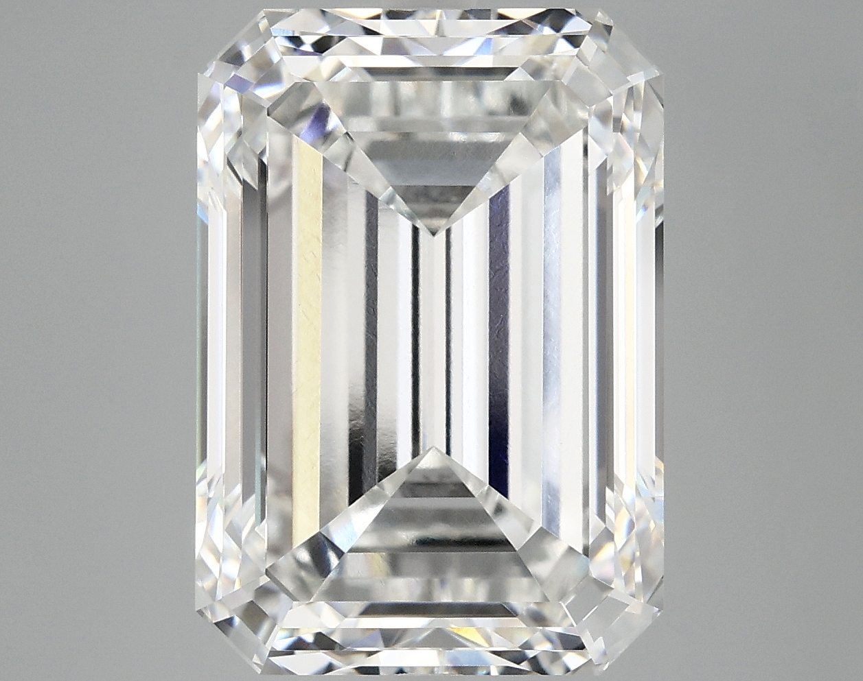 10.14 CT Emerald Diamond