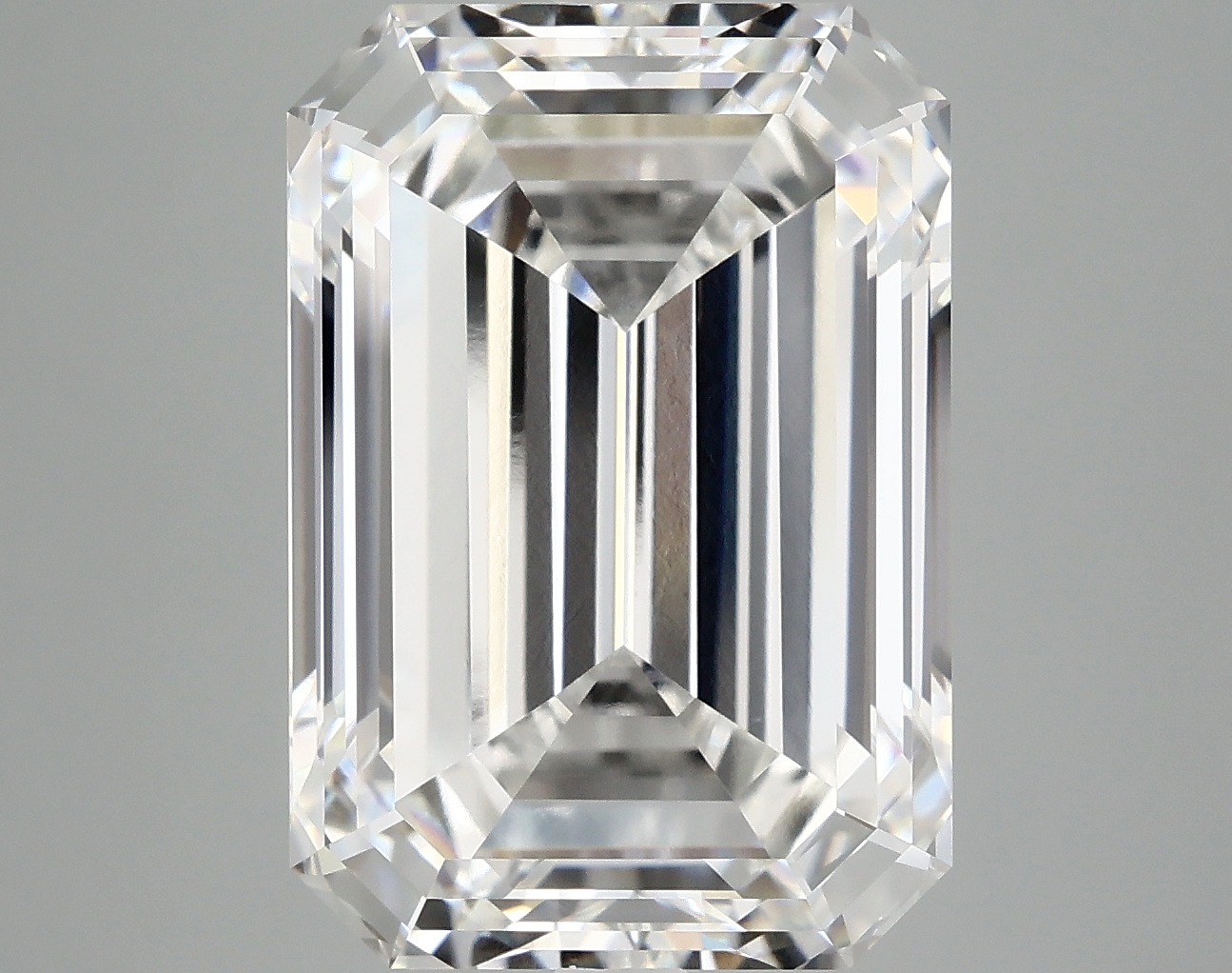 10.22 CT Emerald Diamond