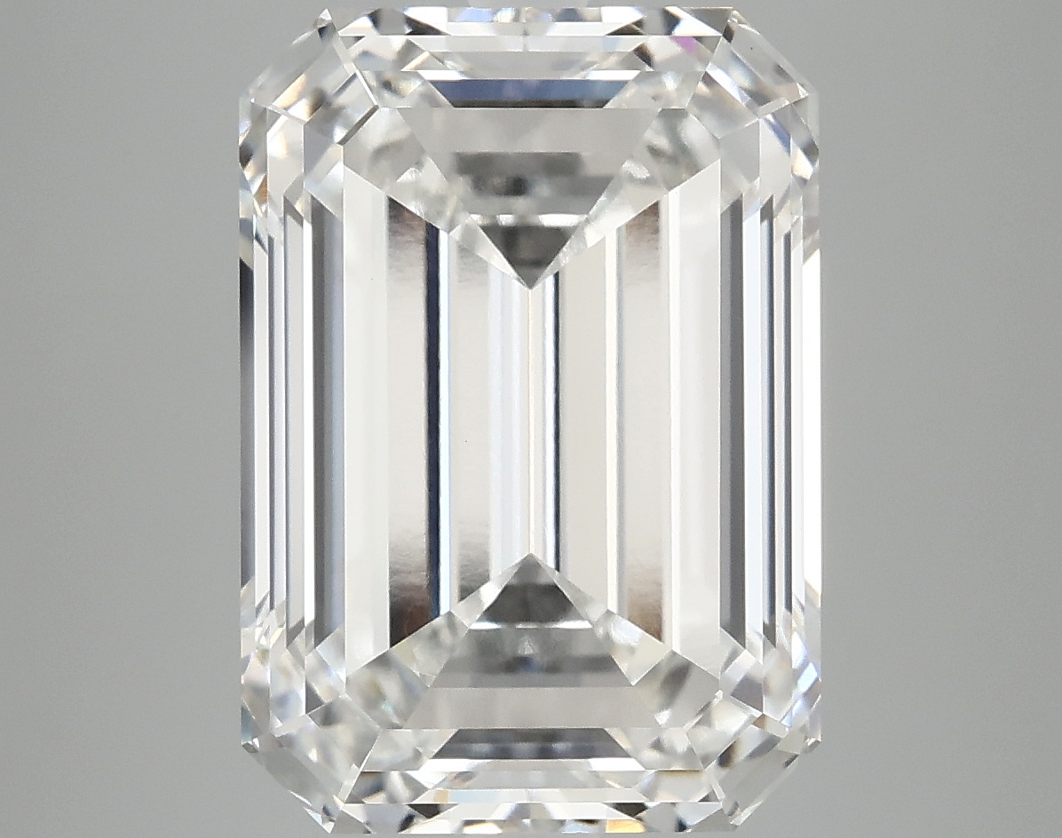 8.26 CT Emerald Diamond