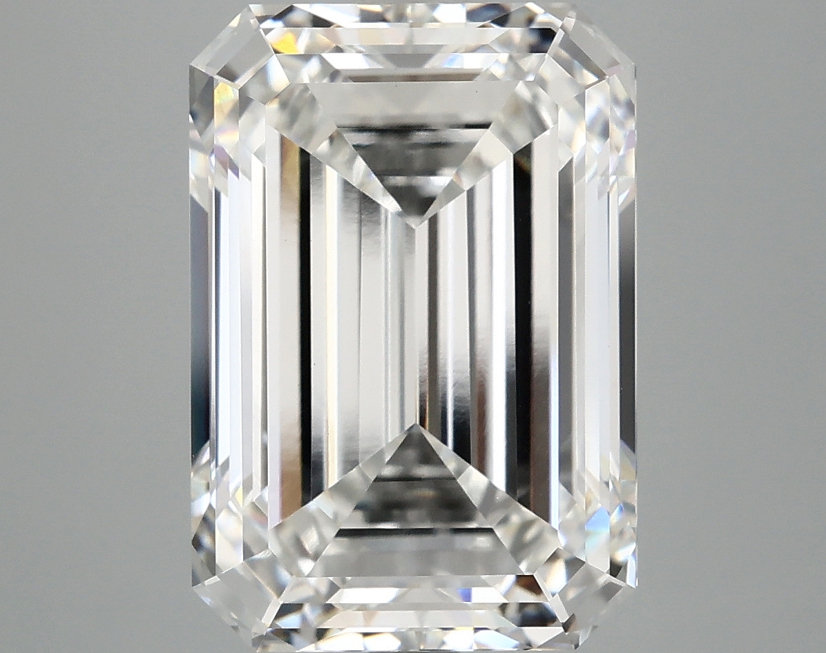 8.07 CT Emerald Diamond