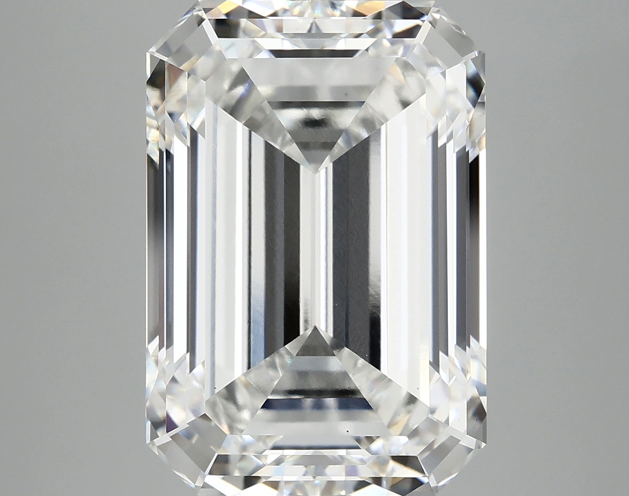 10.24 CT Emerald Diamond