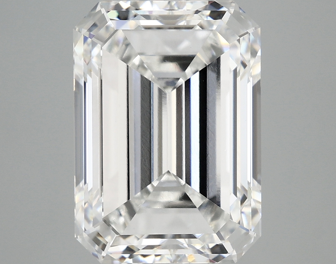 7.15 CT Emerald Diamond