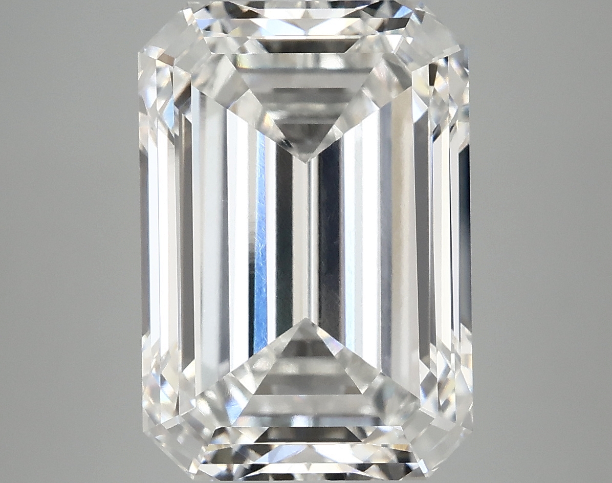 8.12 CT Emerald Diamond