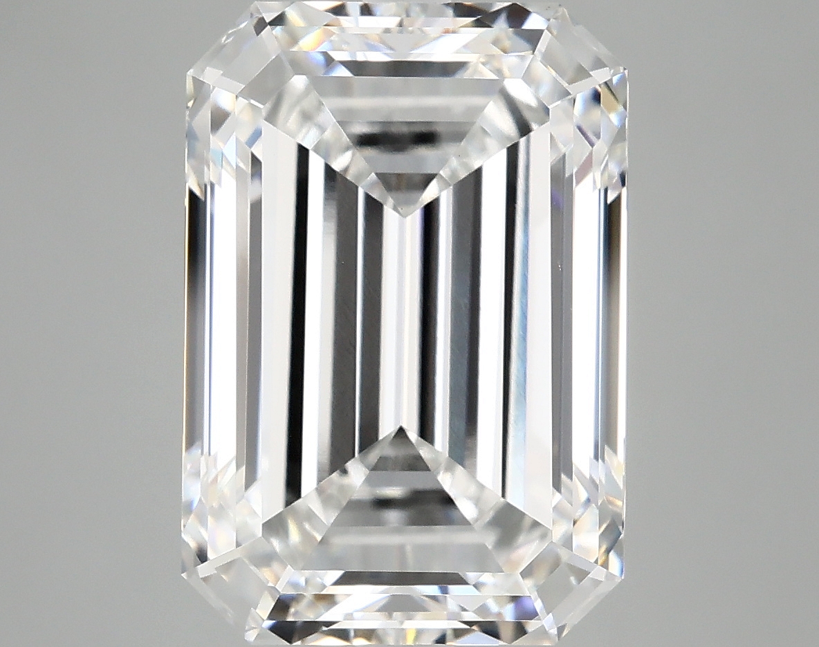 8.34 CT Emerald Diamond