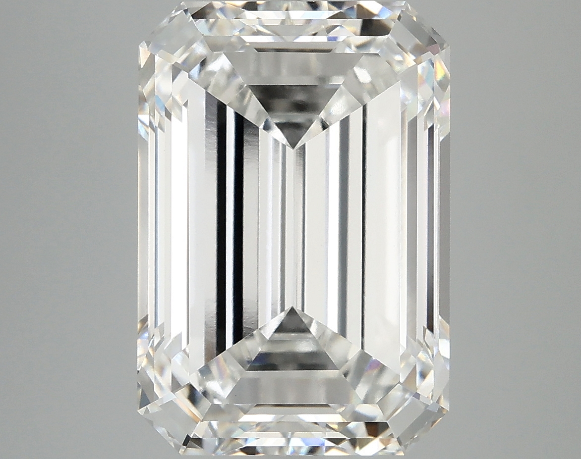 8.11 CT Emerald Diamond